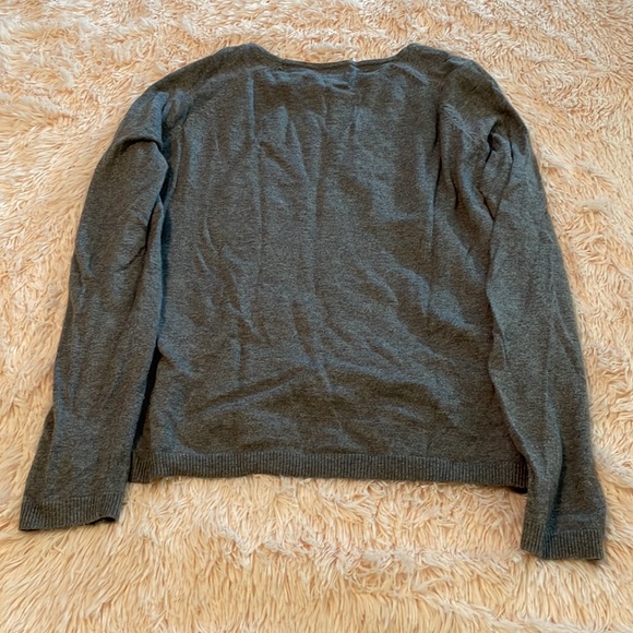 Elle Women’s sequins sweater. - Picture 4 of 4